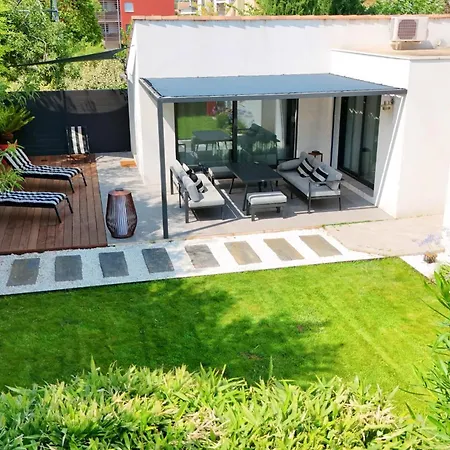 La Cabane Du Cap - 3 Stars - Parking - Terrace Aix-en-Provence Exterior photo